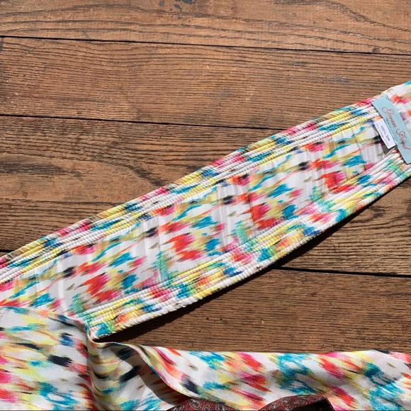 Geren Ford Pattern Silk Head Scarf - Picture 6 of 7